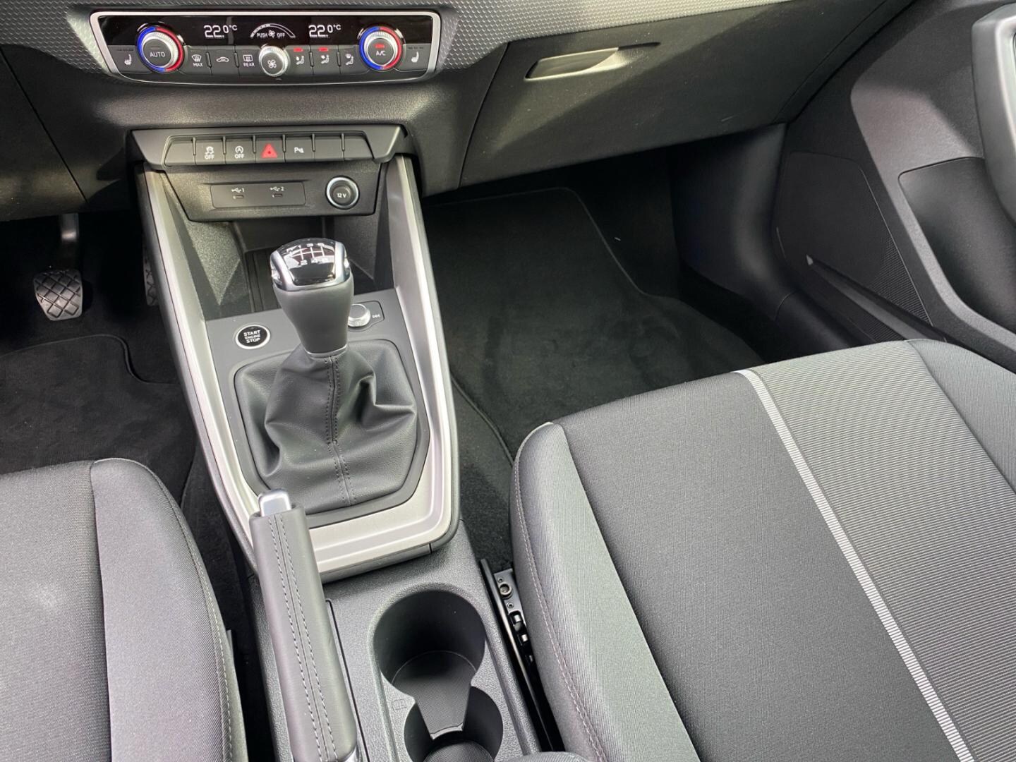 Bild über Audi A1 Sportback 30 TFSI Schaltgetriebe - für weitere Informationen kontaktieren Sie den Audi Partner