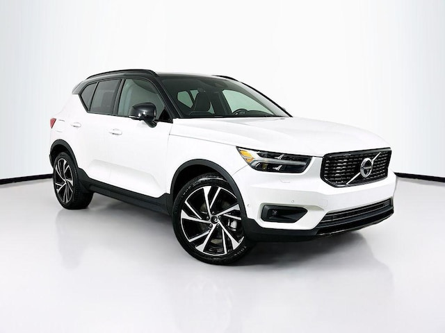 2021 Volvo XC40