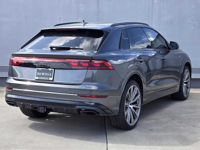 2026 Audi Q8