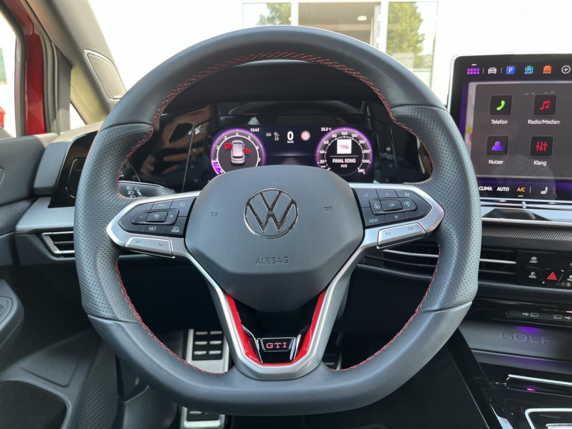 Volkswagen Golf GTI