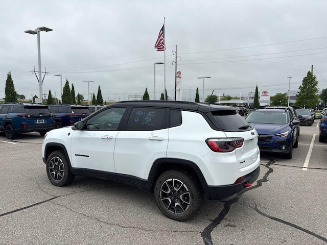 2025 Jeep Compass Trailhawk - Photo 4