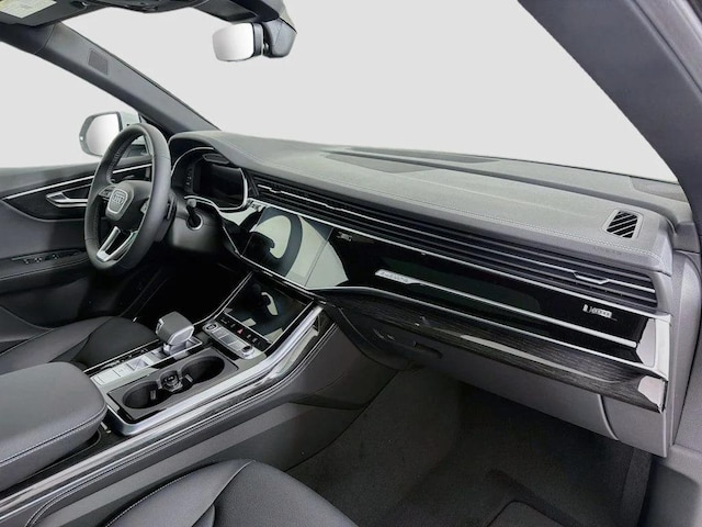 2026 Audi Q8 Premium Plus - Photo 31