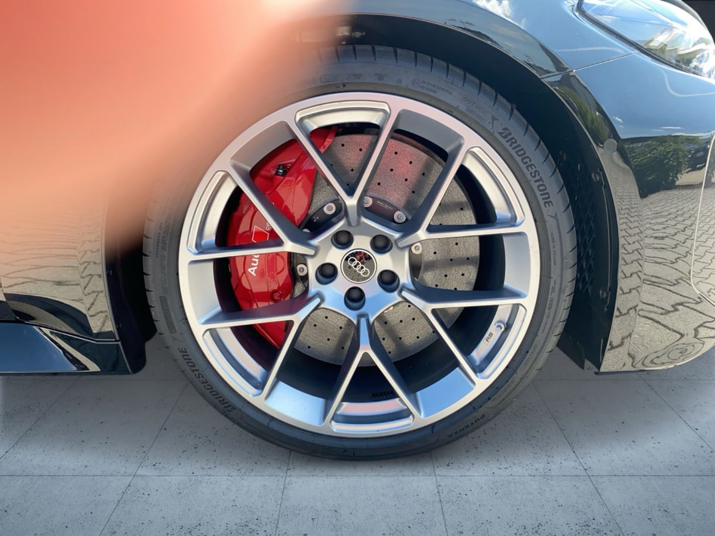 Bild über Audi RS 5 Avant TFSI quattro 470 kW tiptronic - für weitere Informationen kontaktieren Sie den Audi Partner