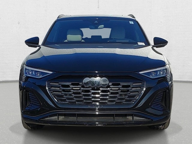 2024 Audi Q8 e-tron