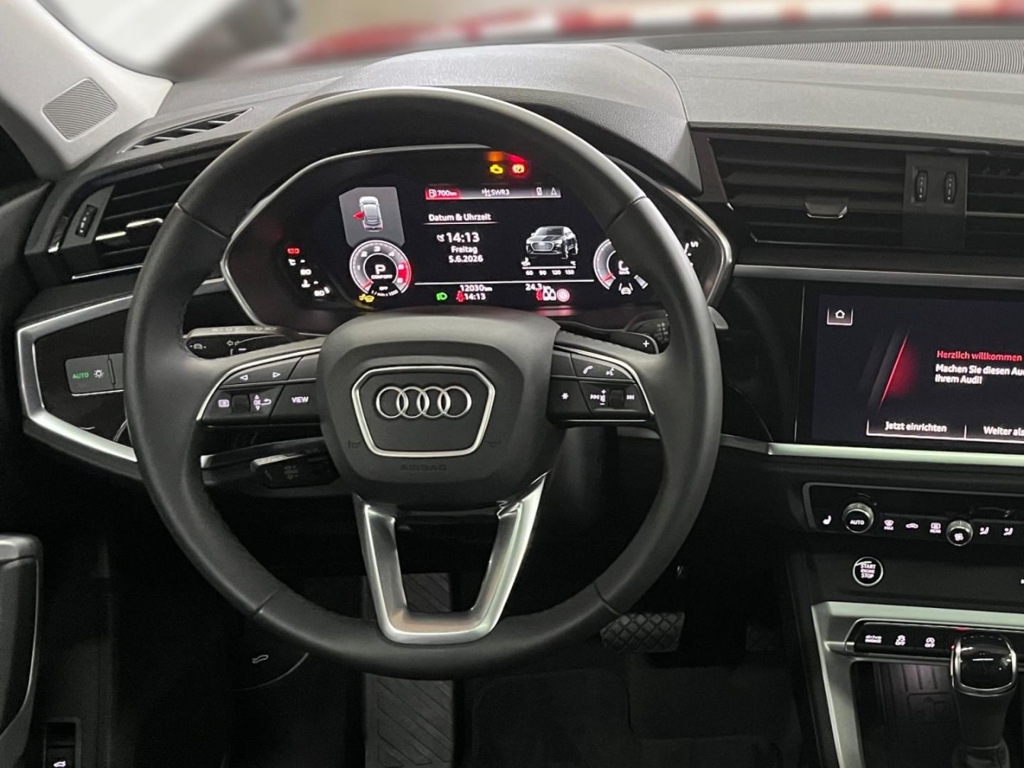 Bild über Audi Q3 Sportback S line 40 TDI quattro S tronic - für weitere Informationen kontaktieren Sie den Audi Partner
