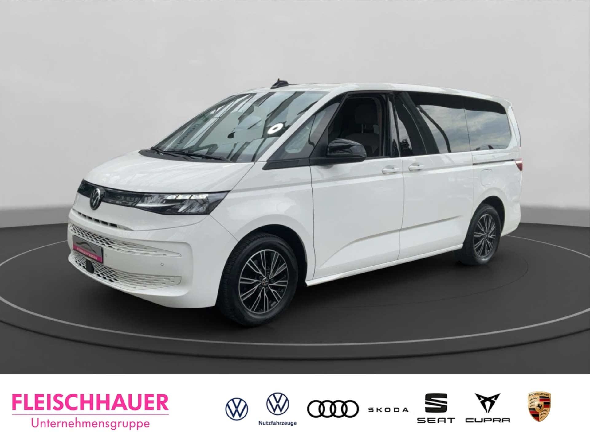 Volkswagen Multivan Langversion Basis-Modell