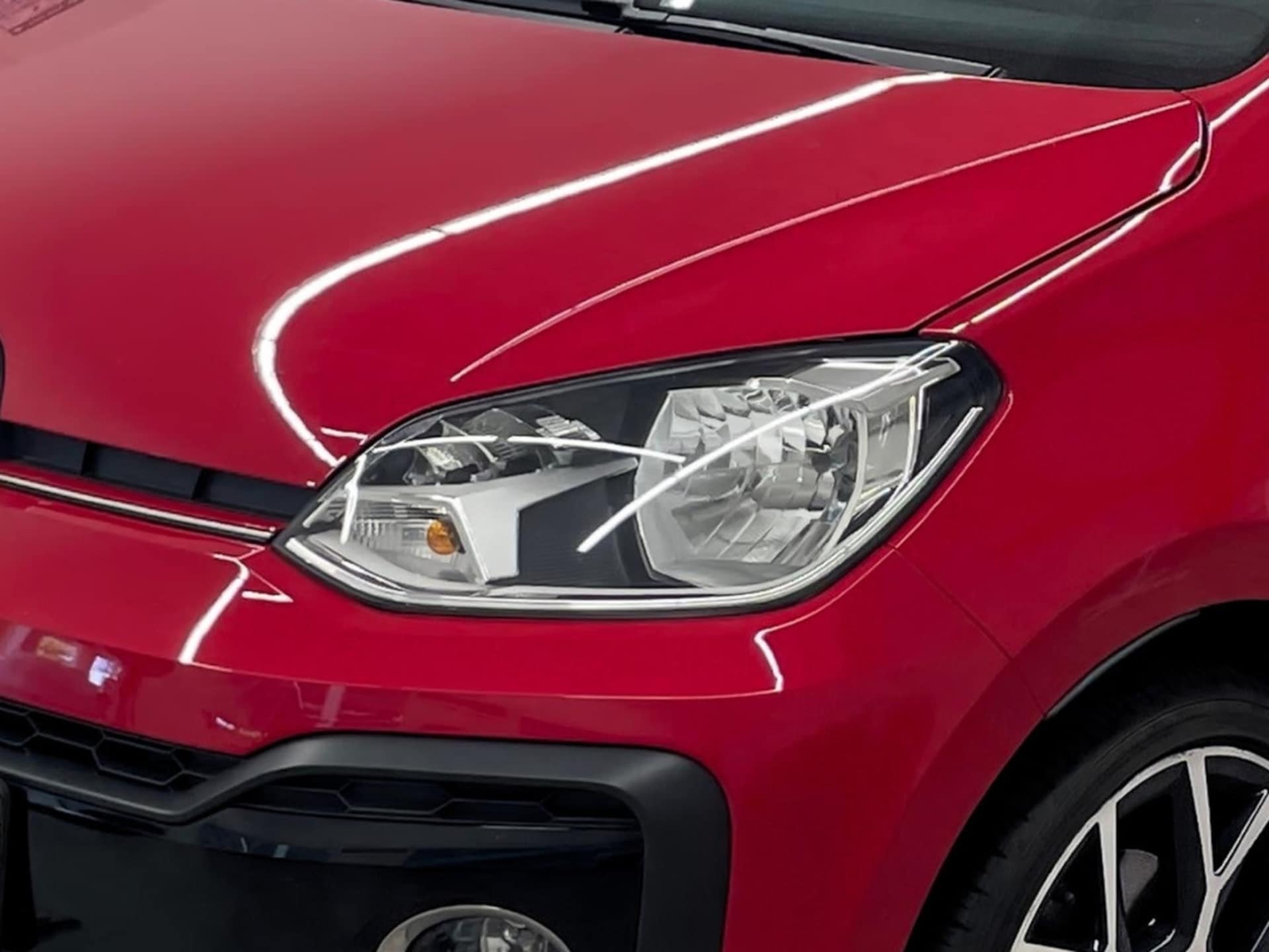 Volkswagen up! GTI