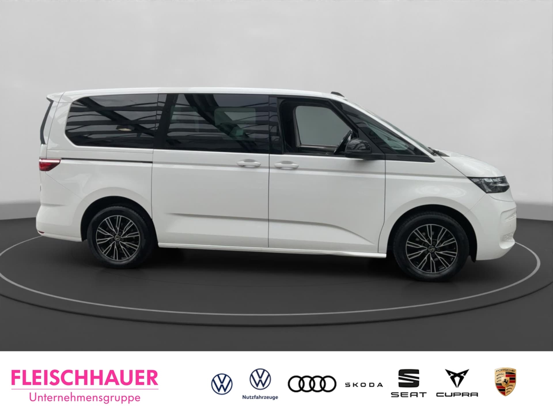 Volkswagen Multivan Langversion Basis-Modell