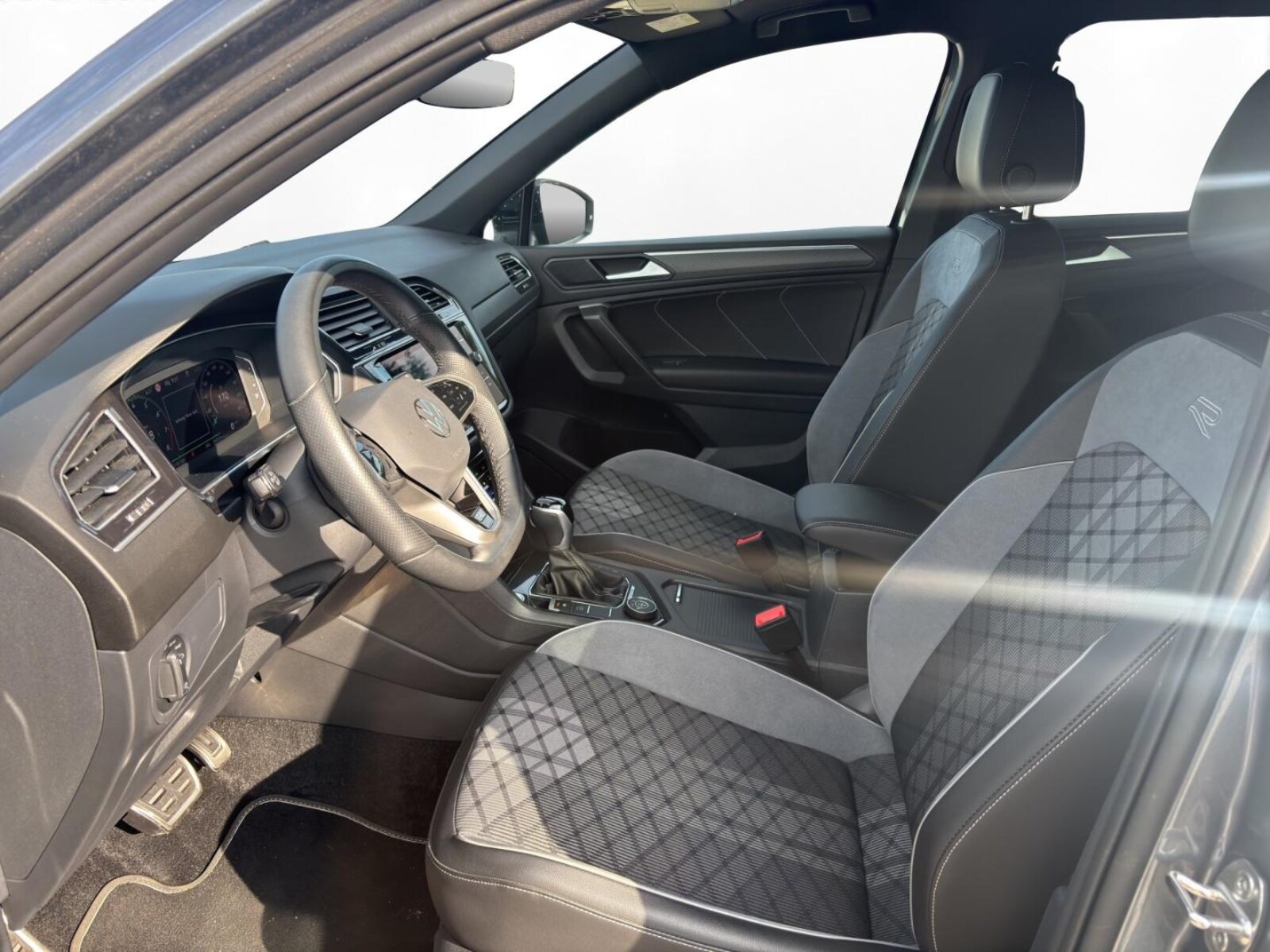 Volkswagen Tiguan Allspace – Bild 8