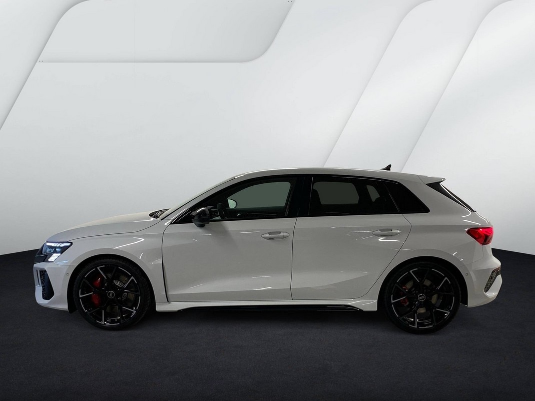 Image about Audi RS 3 Sportback TFSI quattro S tronic