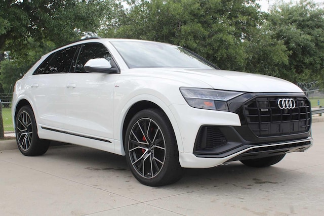2023 Audi Q8