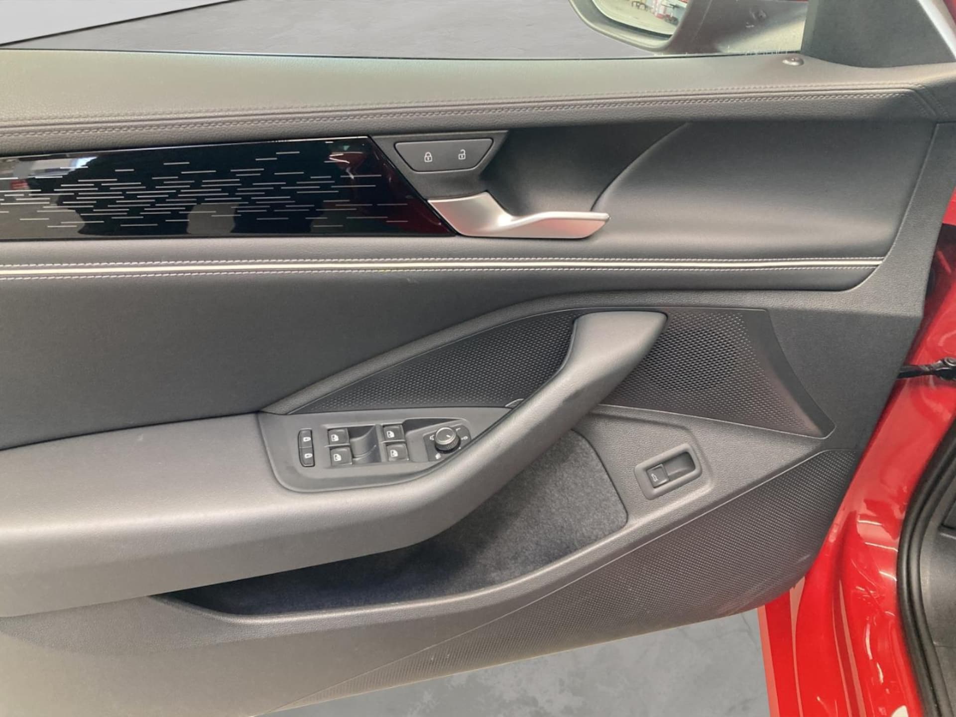 Volkswagen Passat Elegance