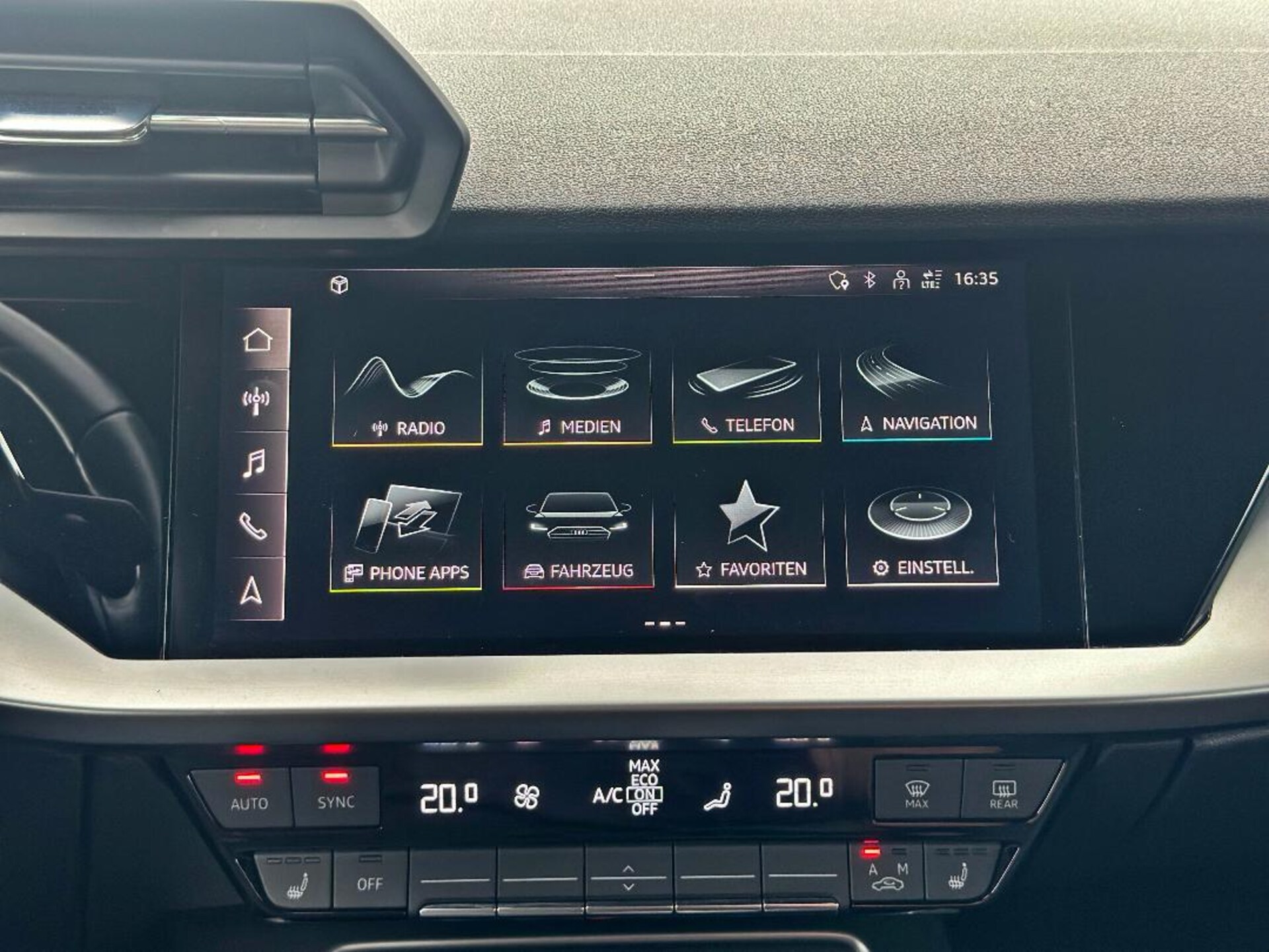 Audi A3 Sportback S line