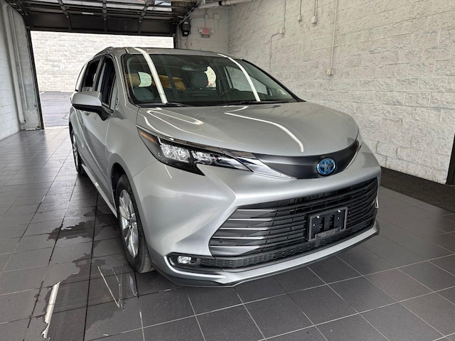 2025 Toyota Sienna