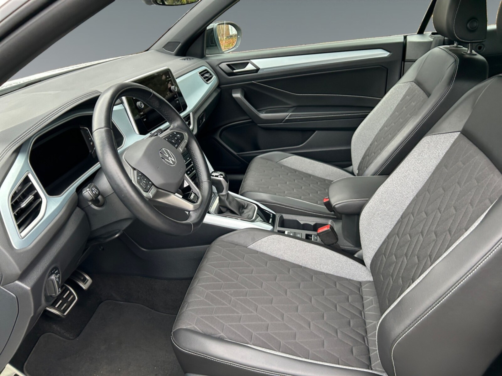 Volkswagen T-Roc Cabriolet – Bild 10