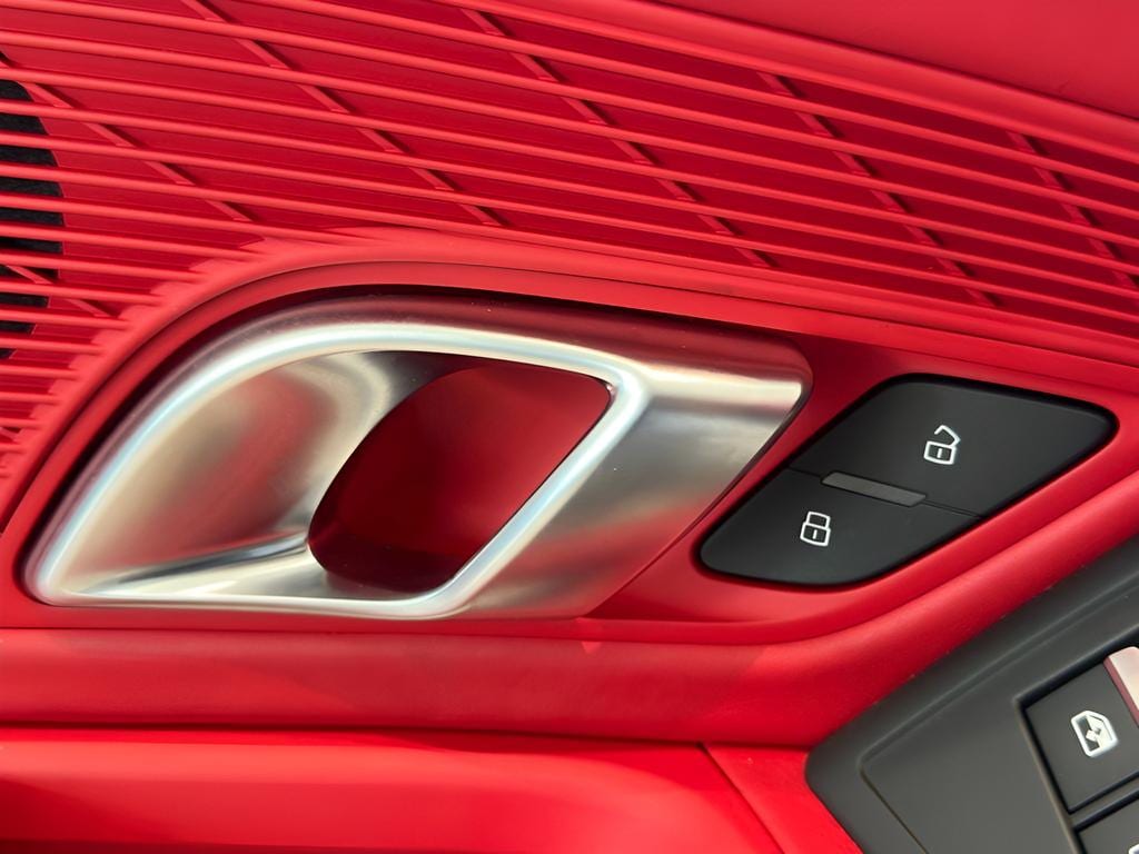 2022 Audi R8 Performance - Photo 9