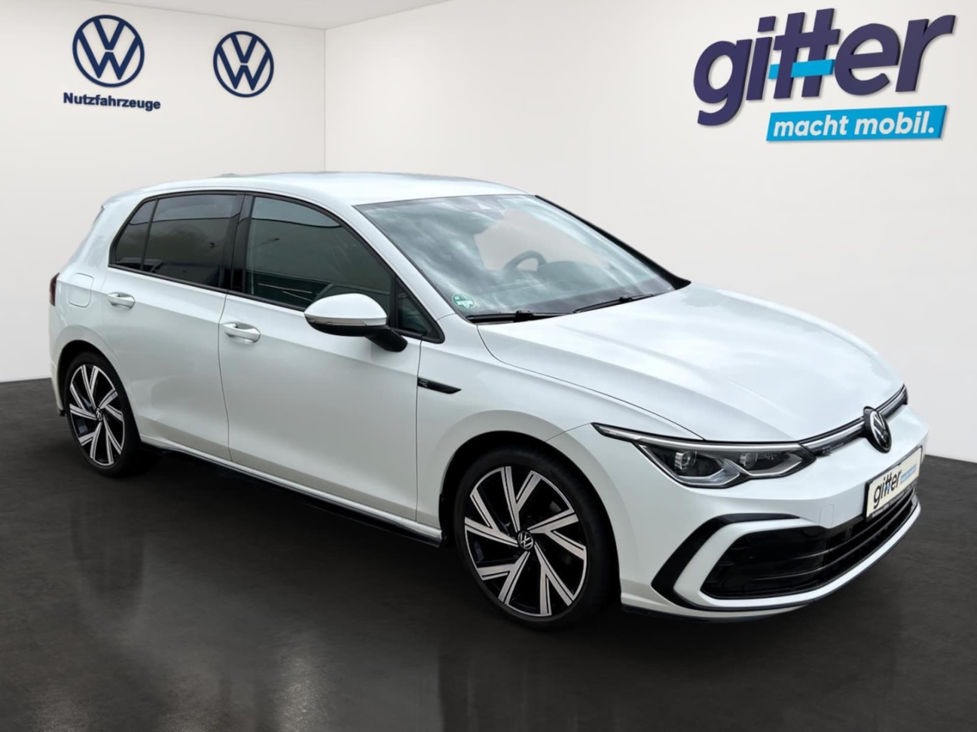 Volkswagen Golf R-Line
