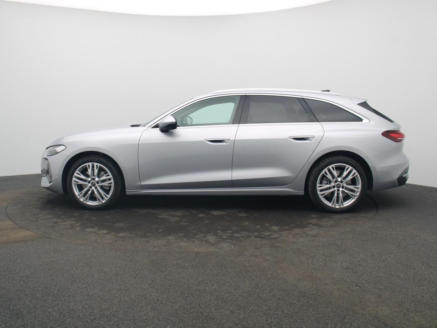 Bild über Audi A5 Avant TDI 150 kW S tronic - für weitere Informationen kontaktieren Sie den Audi Partner