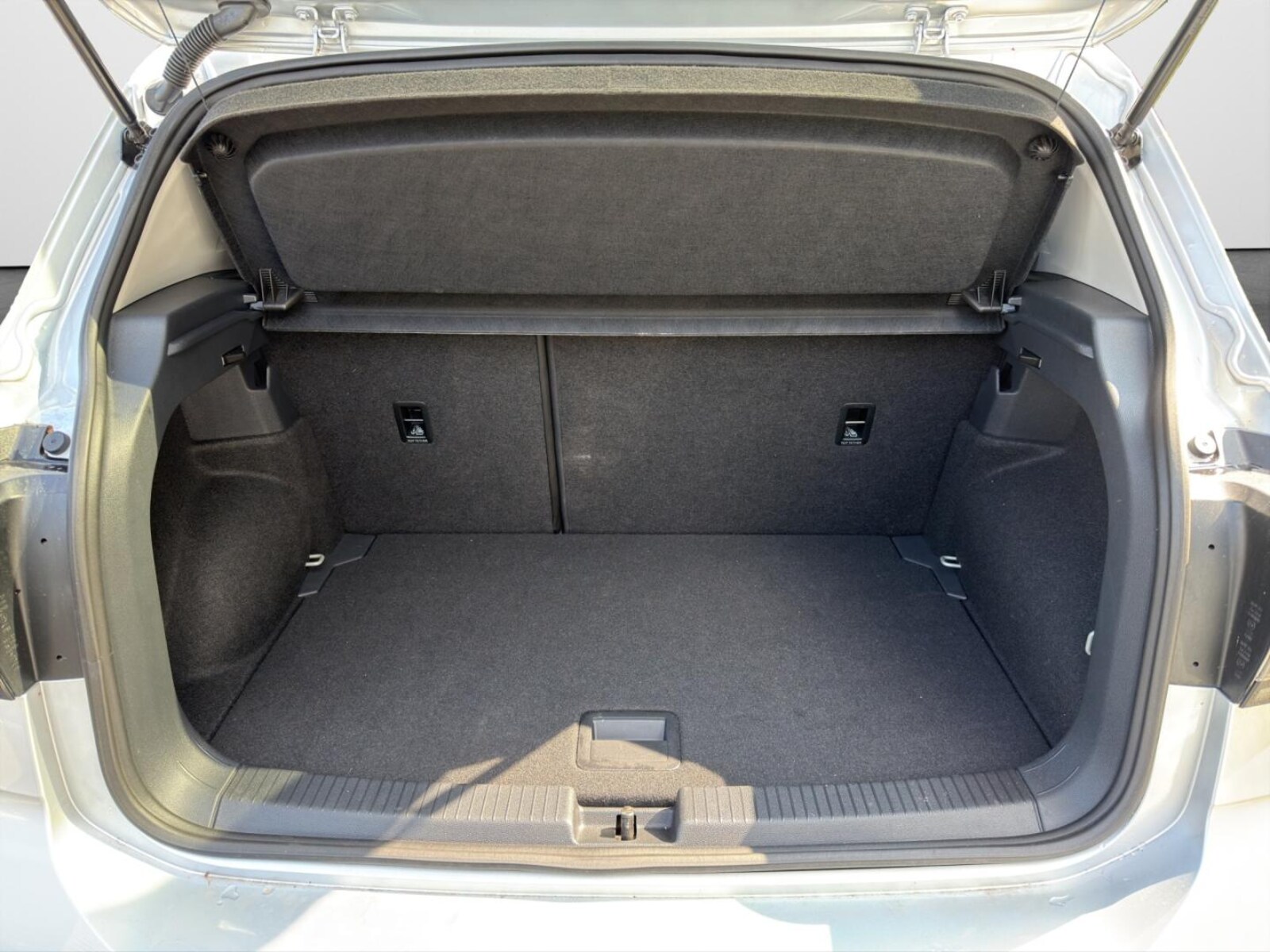 Volkswagen T-Cross – Bild 12