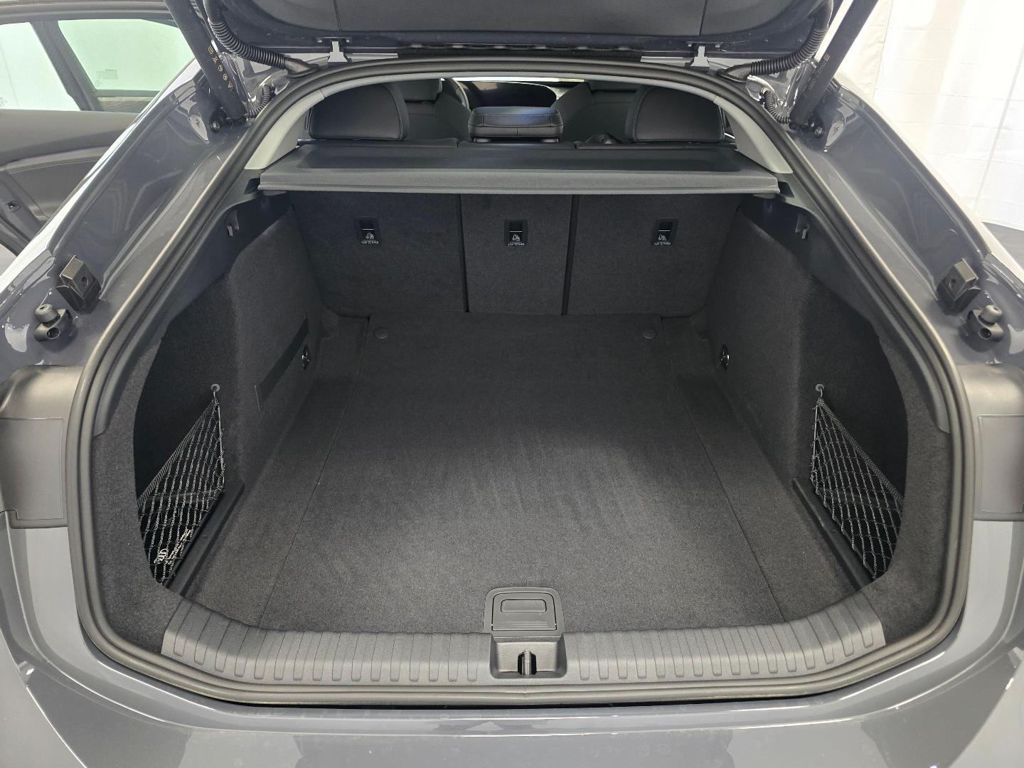 2025 Audi A6 Sportback e-tron Premium Plus - Photo 10
