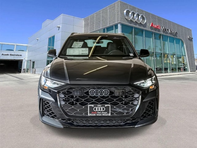2026 Audi RS Q8 SUV performance