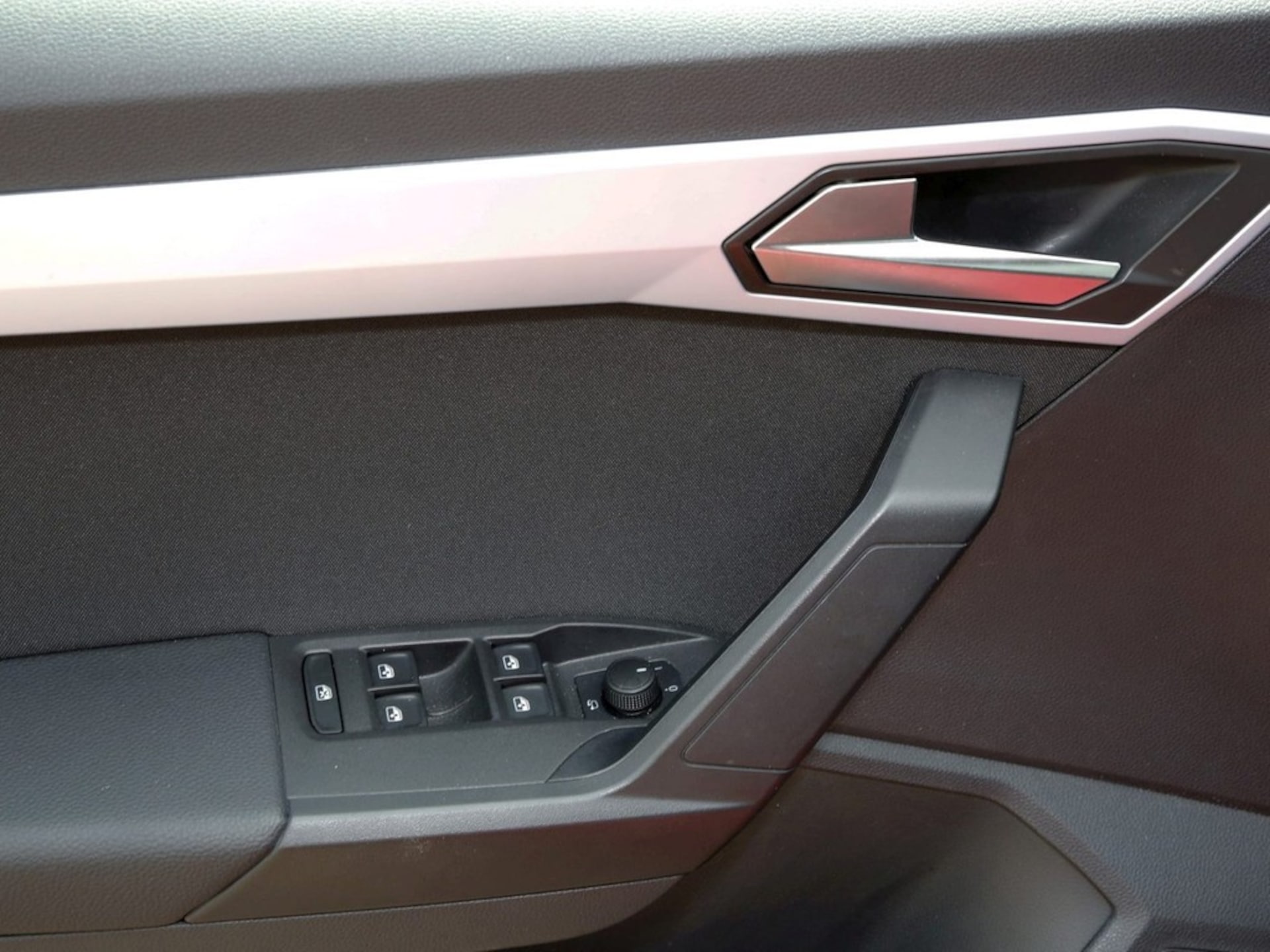 SEAT Arona FR