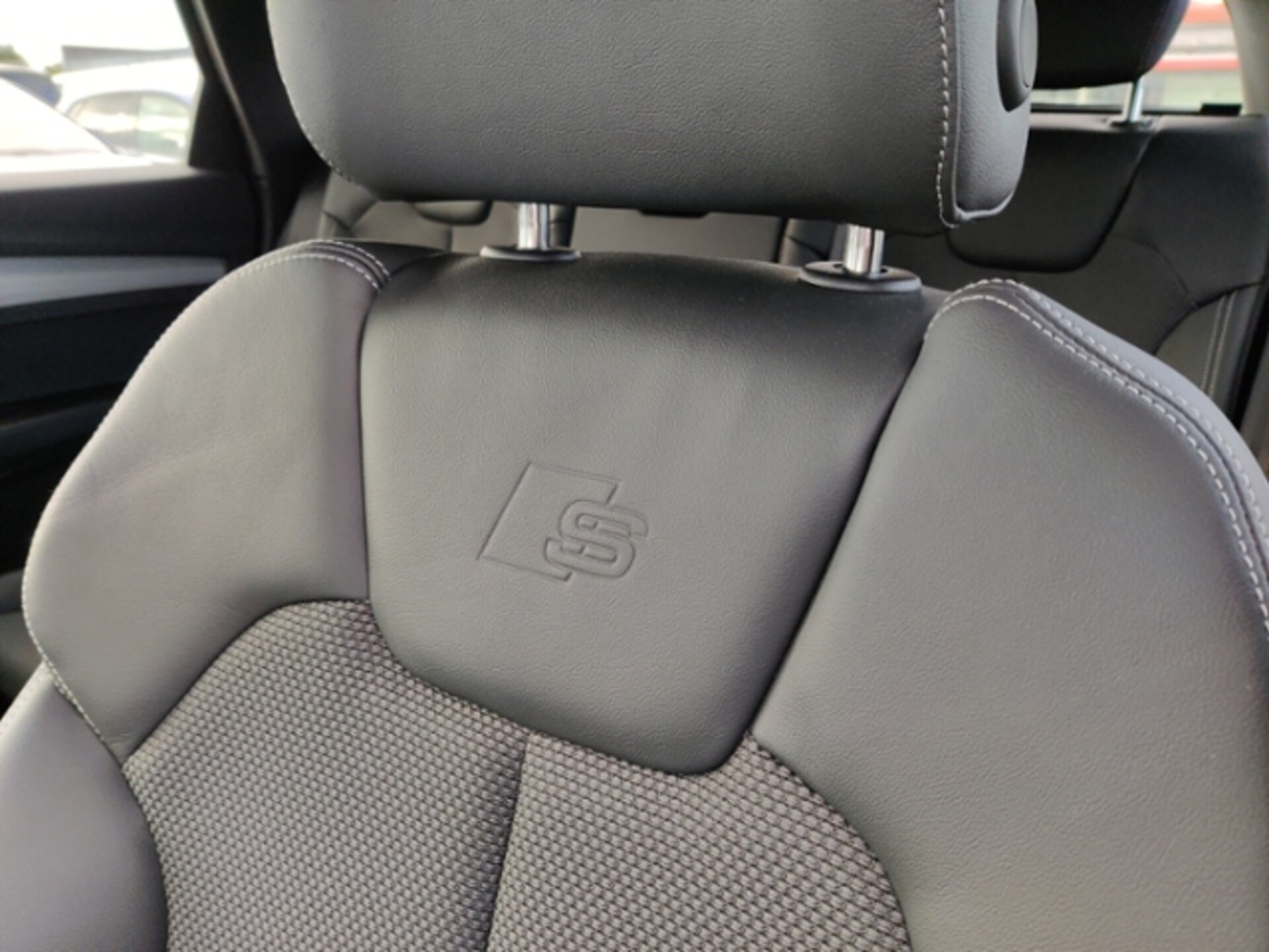 Audi Q5 TFSI e S line