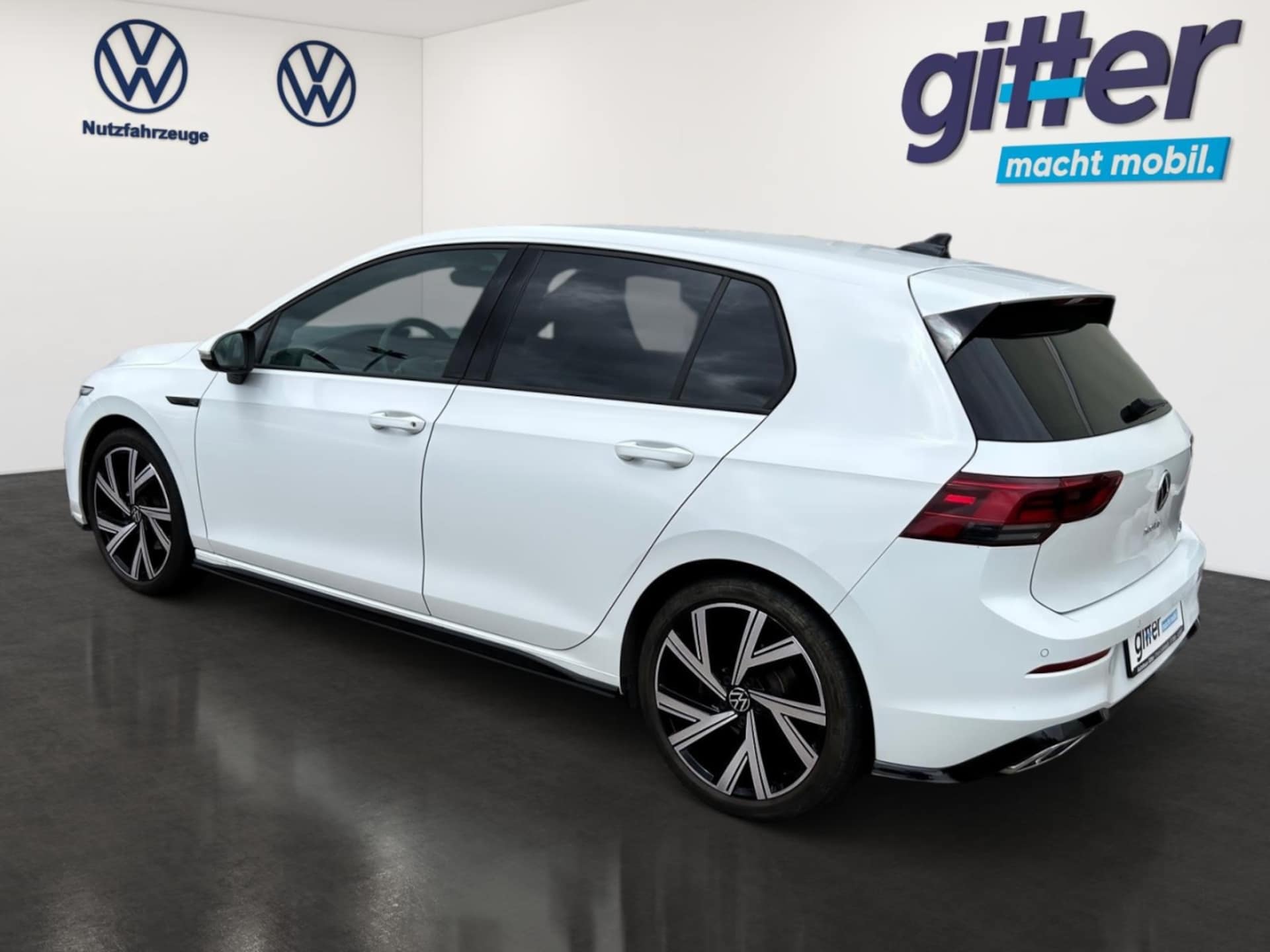 Volkswagen Golf R-Line