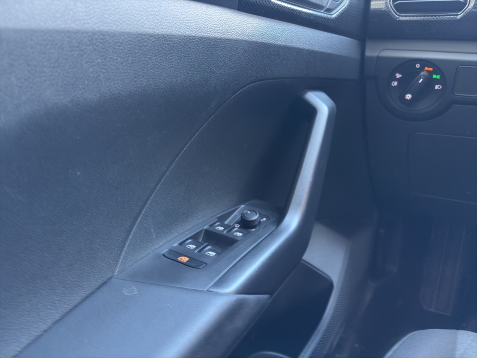 Volkswagen T-Cross – Bild 12