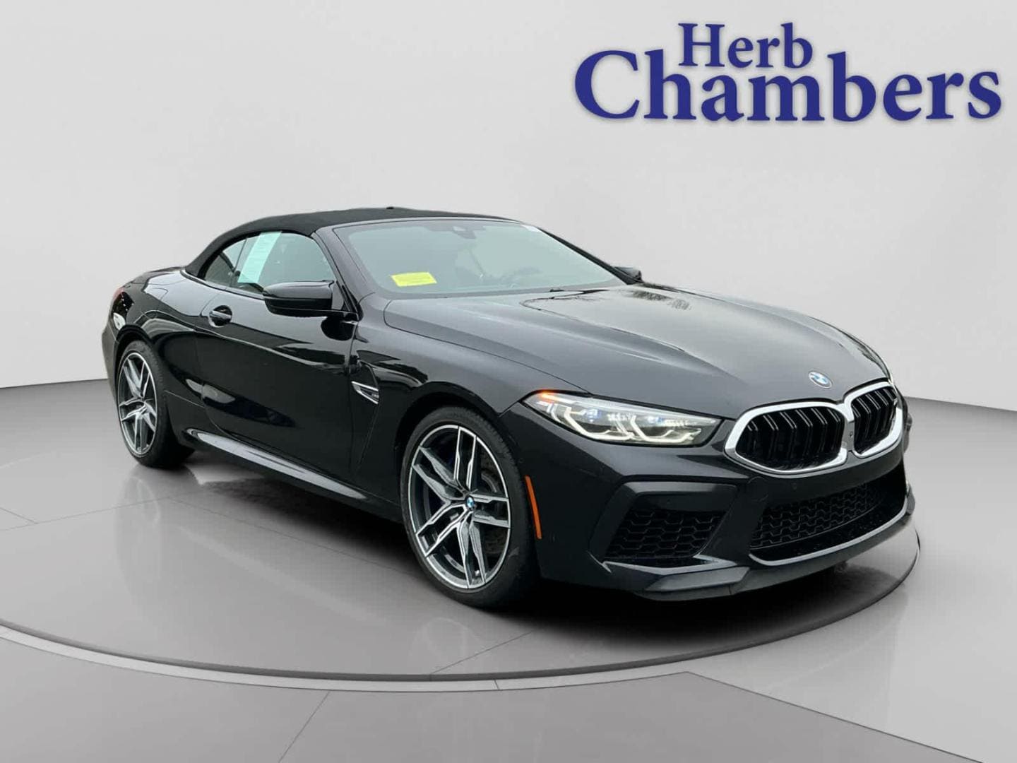 2020 BMW M8 -'s photo