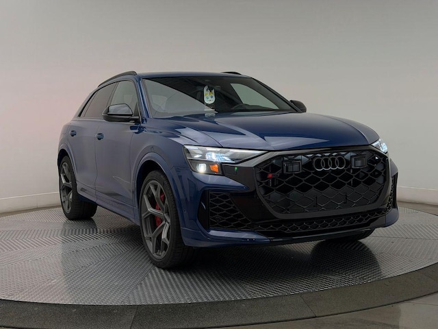 2026 Audi RS Q8 SUV performance