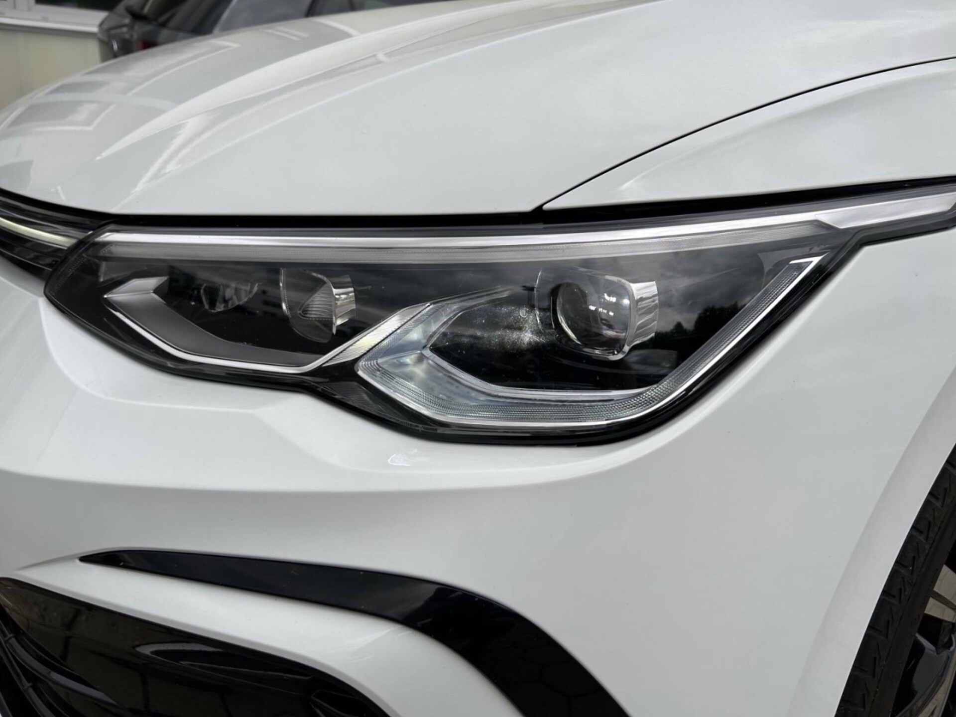 Volkswagen Golf R-Line