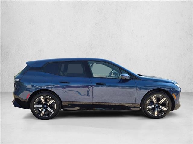 2024 BMW iX