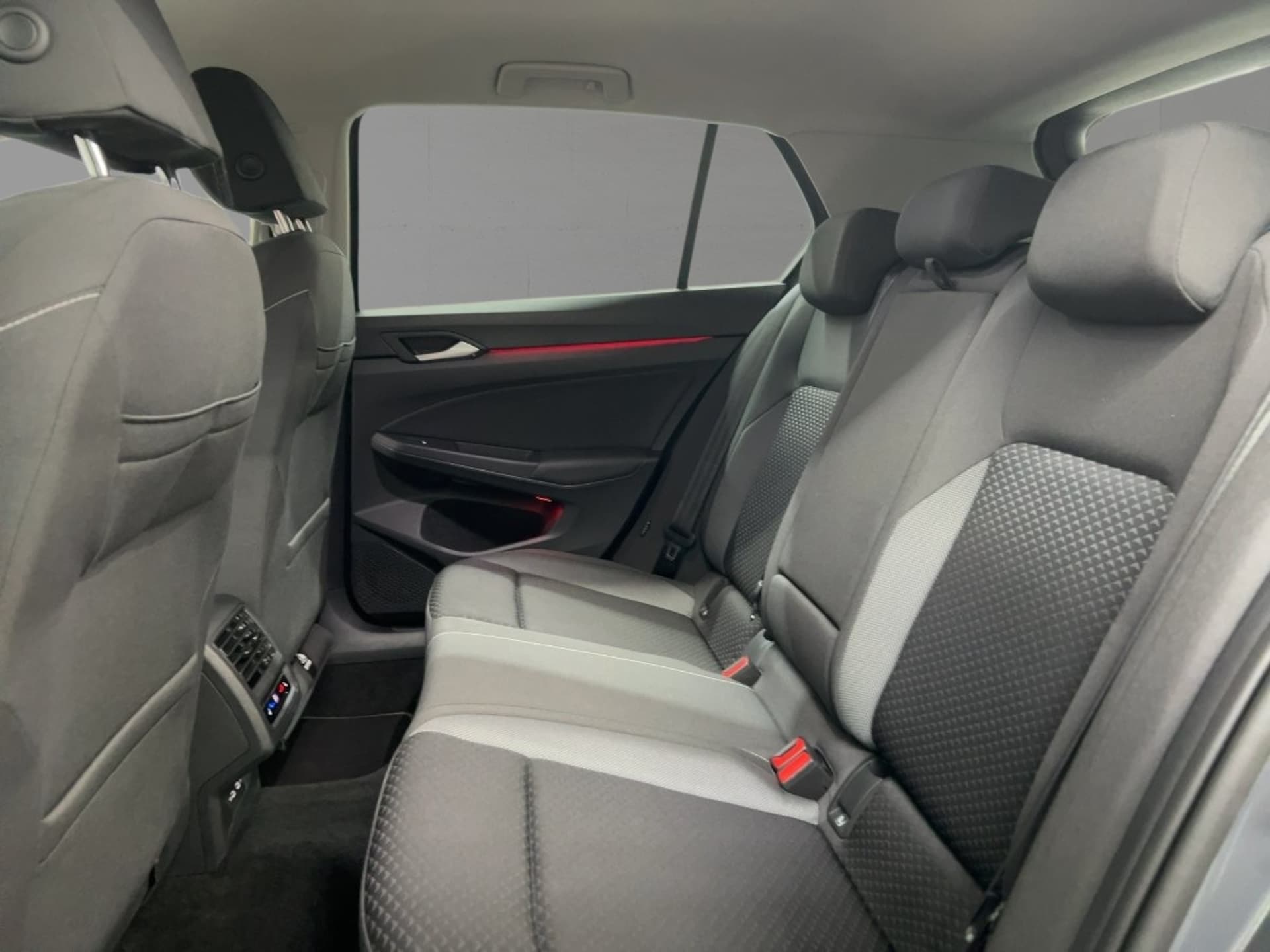 Volkswagen Golf Active