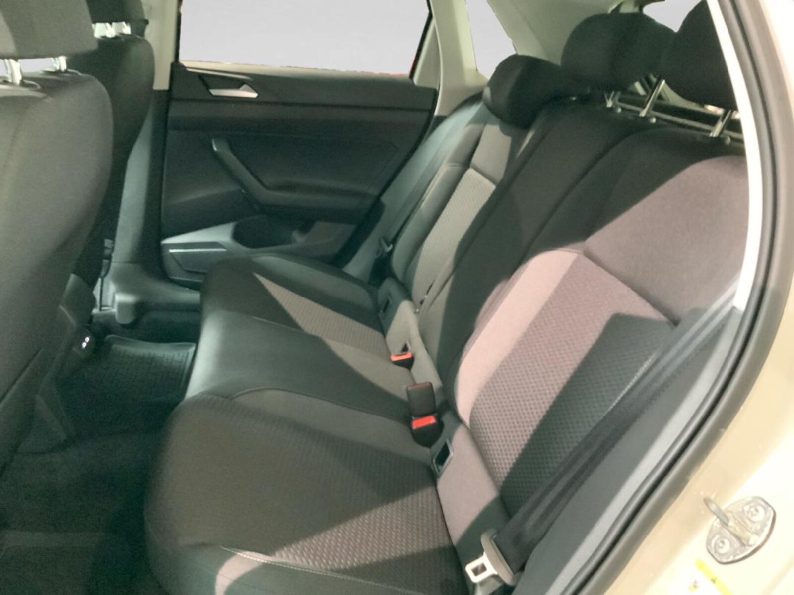 Volkswagen Polo – Bild 10