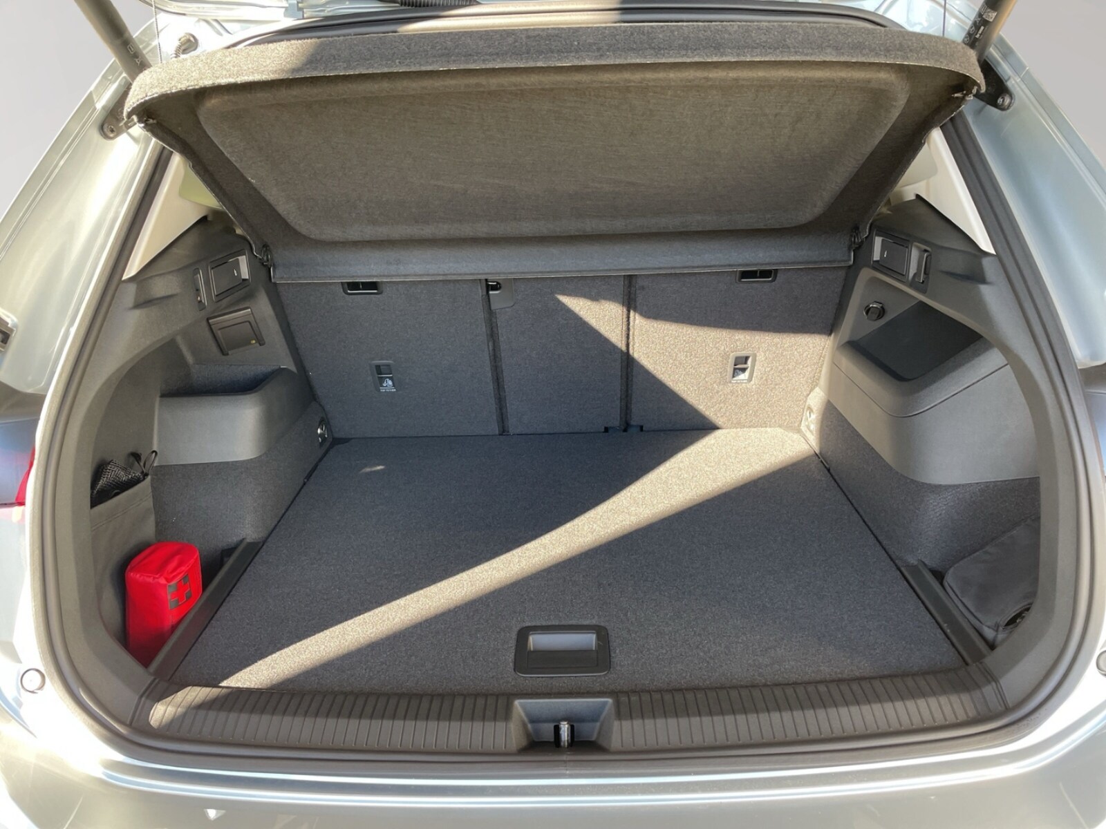 Volkswagen Tiguan – Bild 9