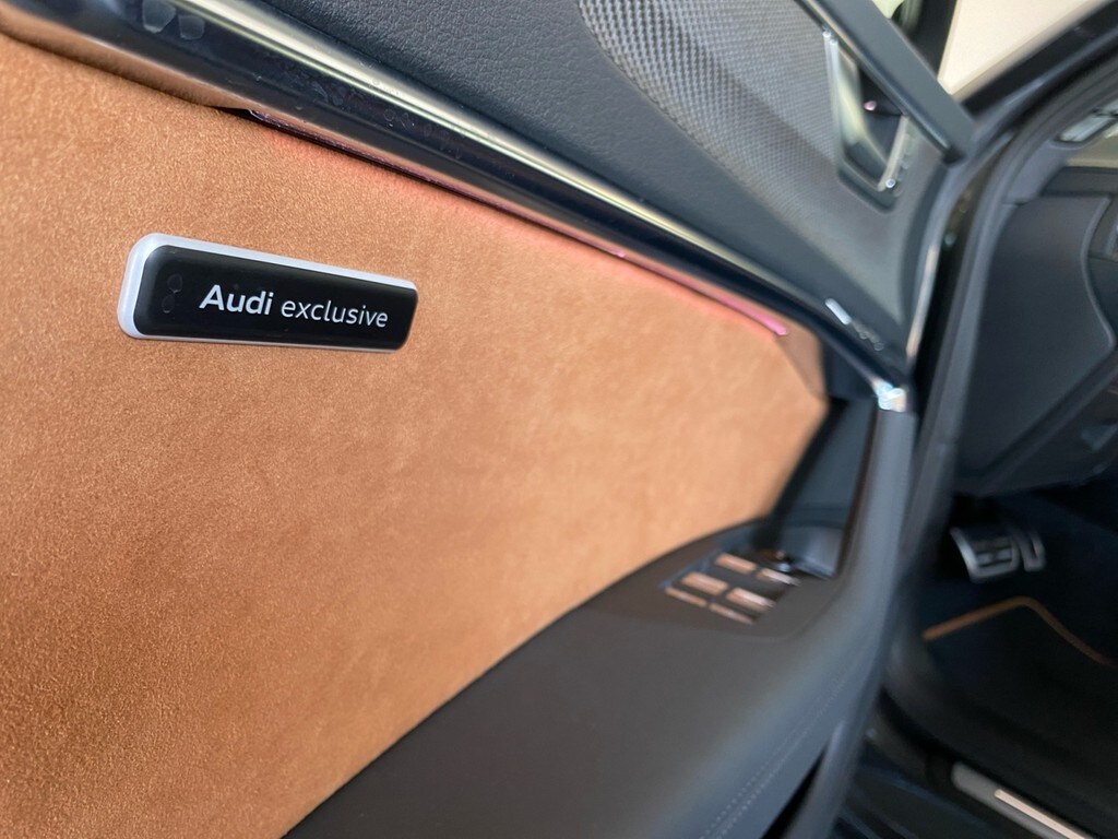 Image about Audi RS 6 Avant performance quattro tiptronic