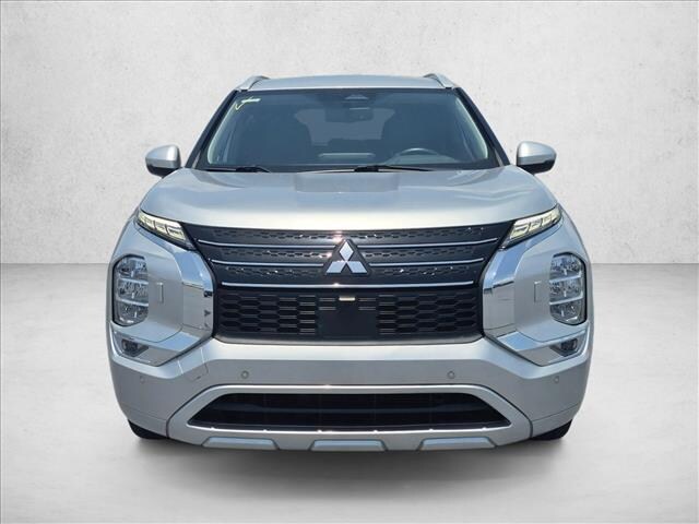 2023 Mitsubishi Outlander