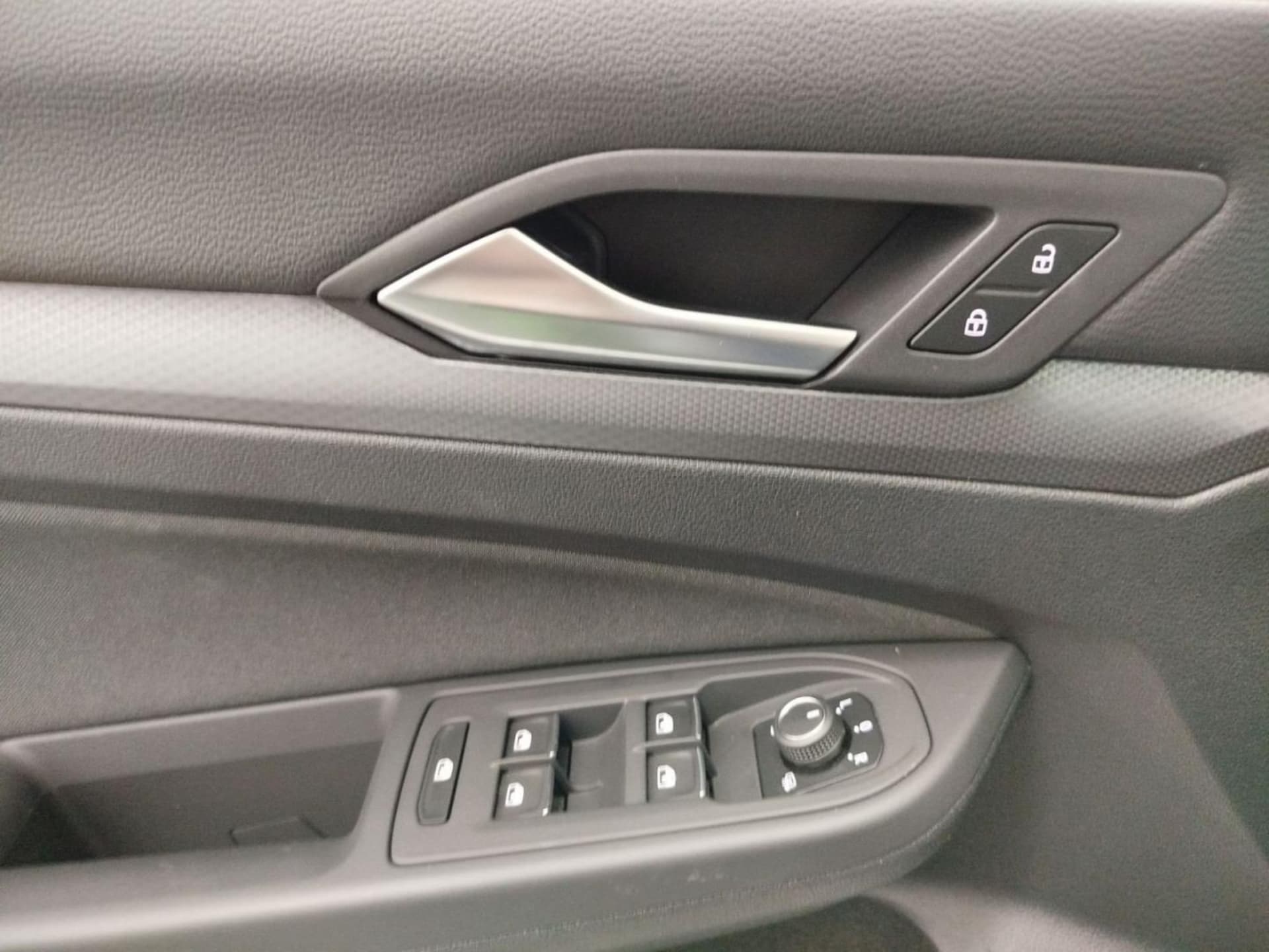 Volkswagen Golf Active