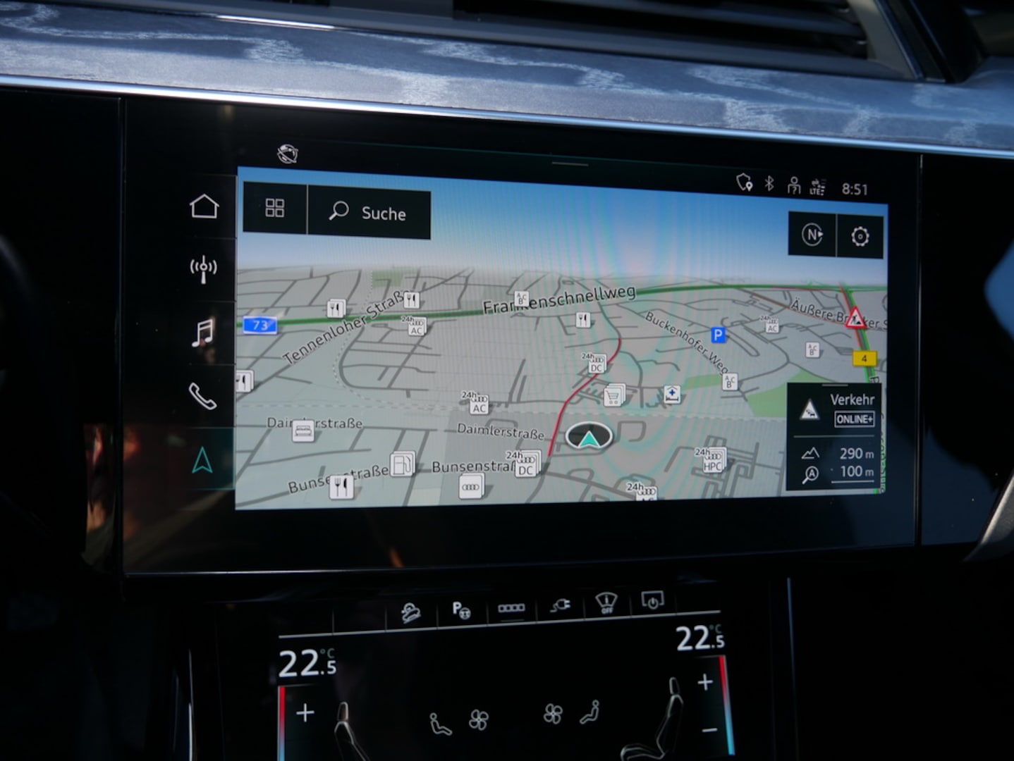Bild über Audi Q8 e-tron S line 55 e-tron quattro - für weitere Informationen kontaktieren Sie den Audi Partner