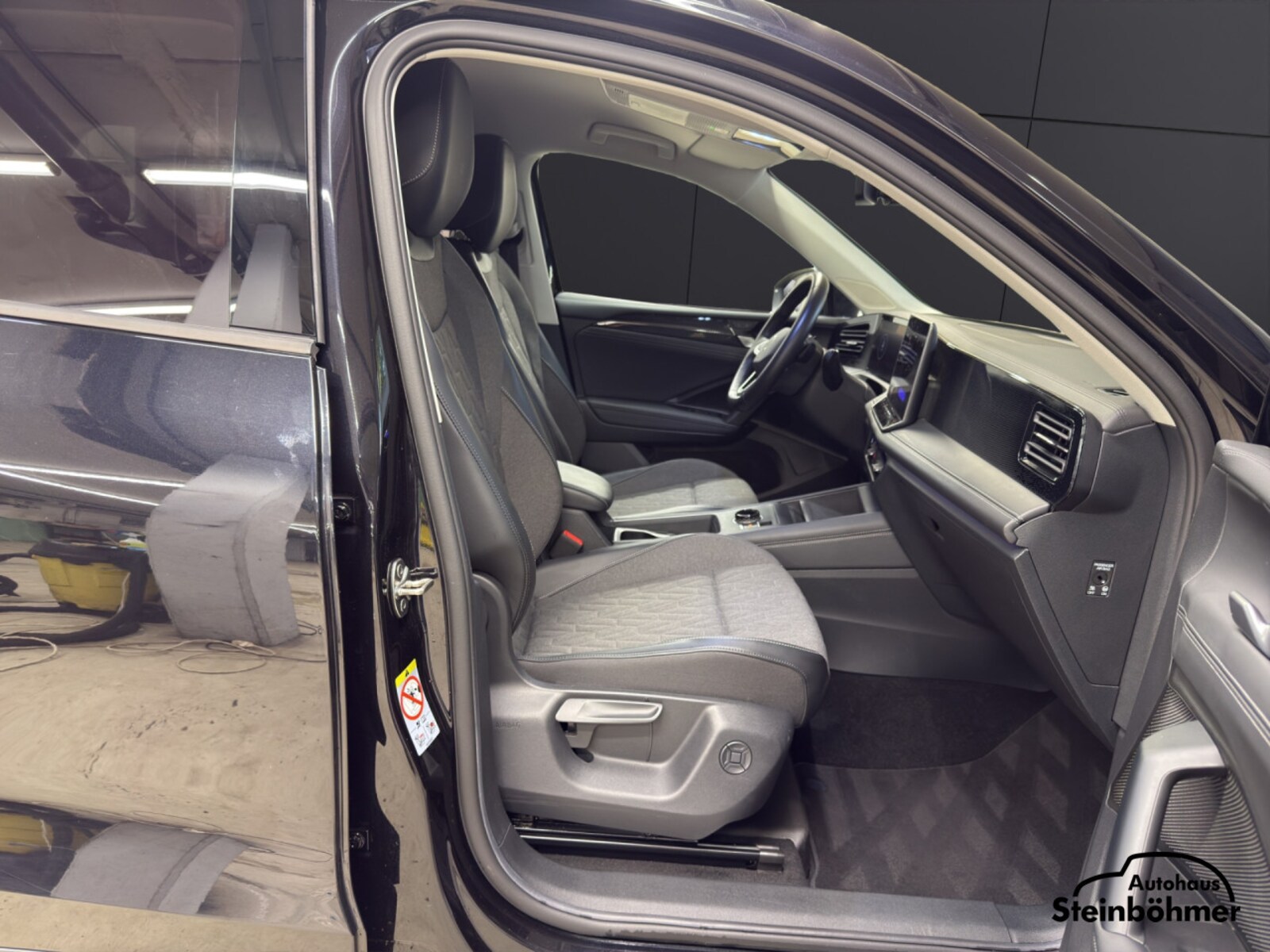 Volkswagen Tiguan – Bild 13