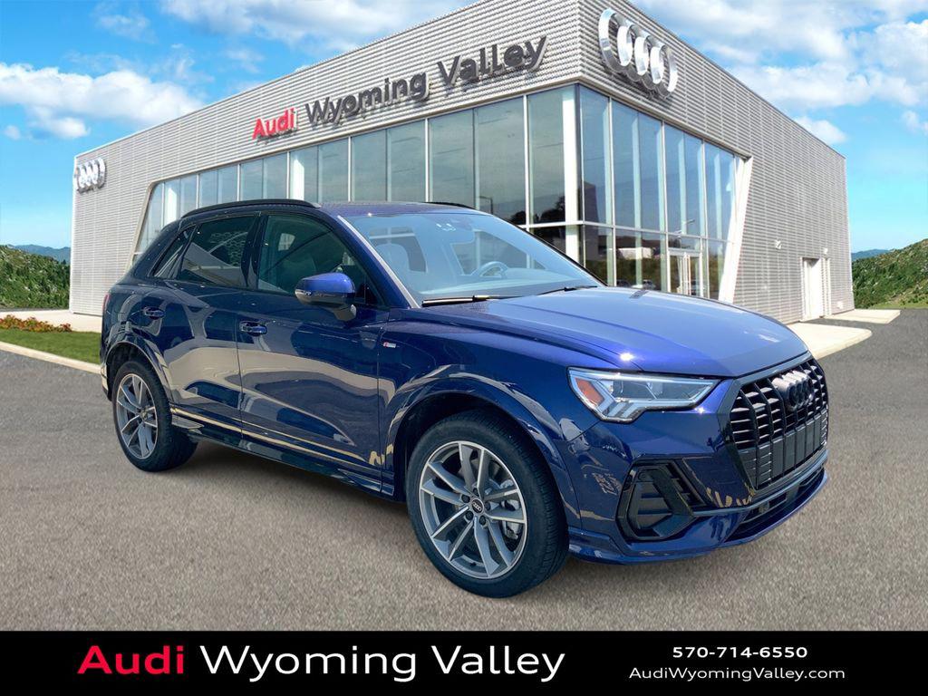 2025 Audi Q3 45 TFSI S Line Premium quattro's photo