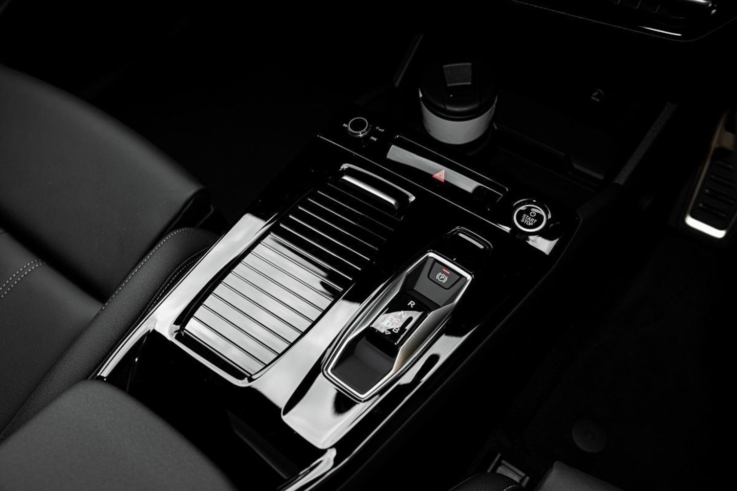 Image about Audi Q6 Sportback e-tron e-tron quattro