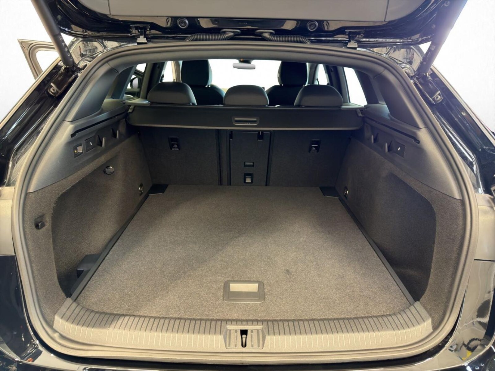 Volkswagen ID.7 Tourer – Bild 14