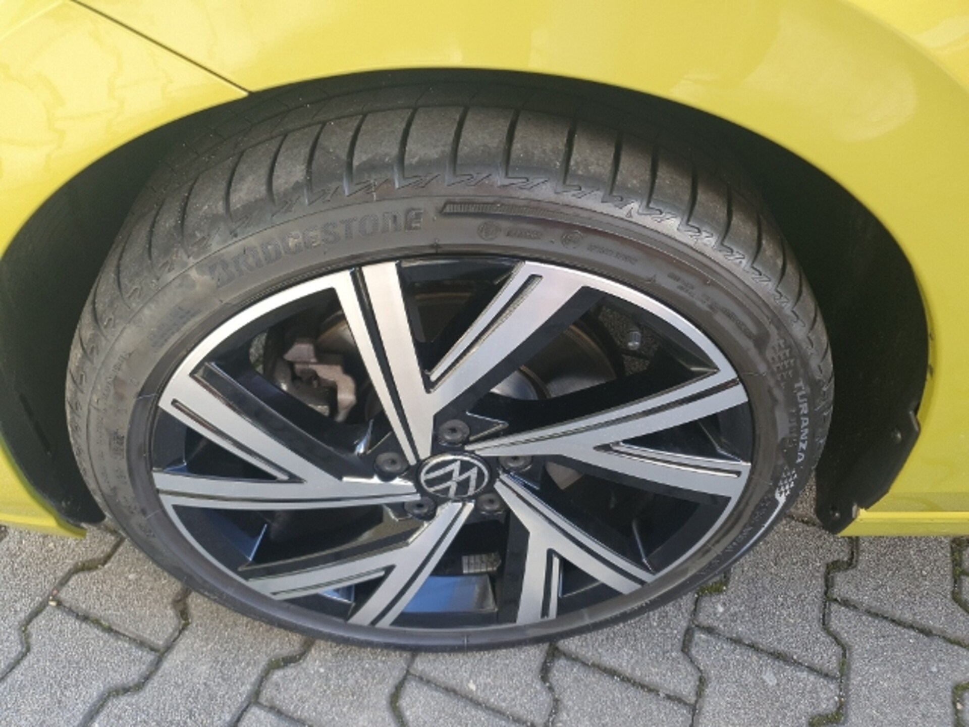 Volkswagen Golf Style