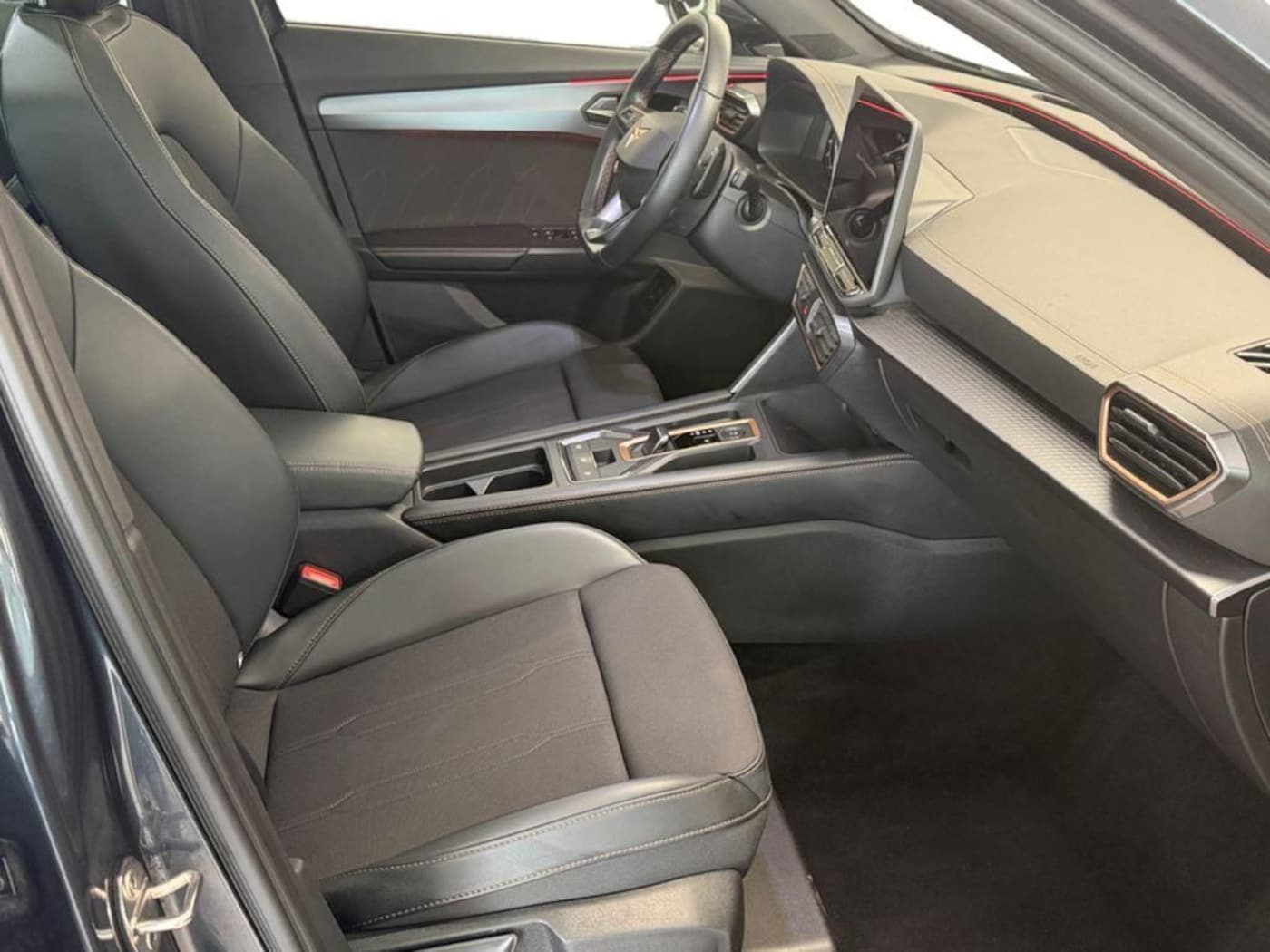 CUPRA Formentor 1.5 eTSI DSG 110 kW (150 CV) — photo 5