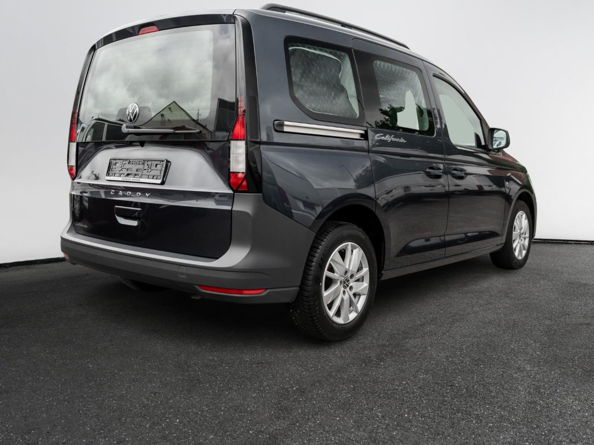 Volkswagen Caddy California