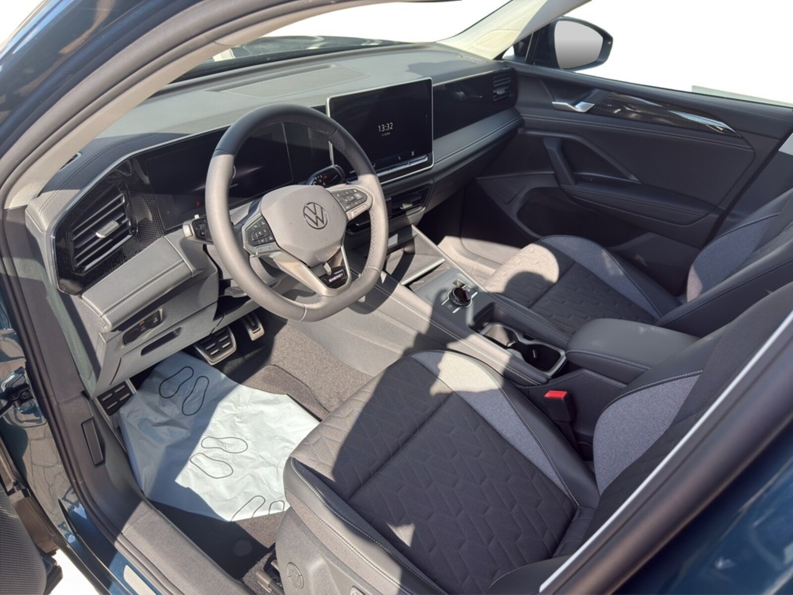Volkswagen Tiguan – Bild 11