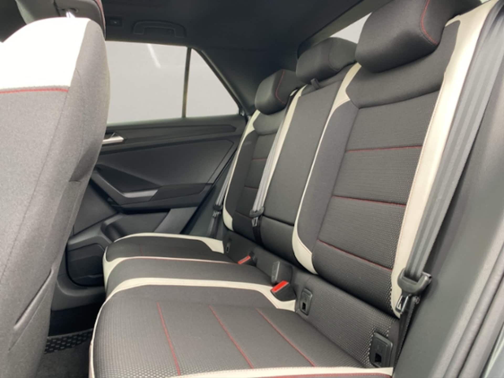 Volkswagen T-Roc Sport