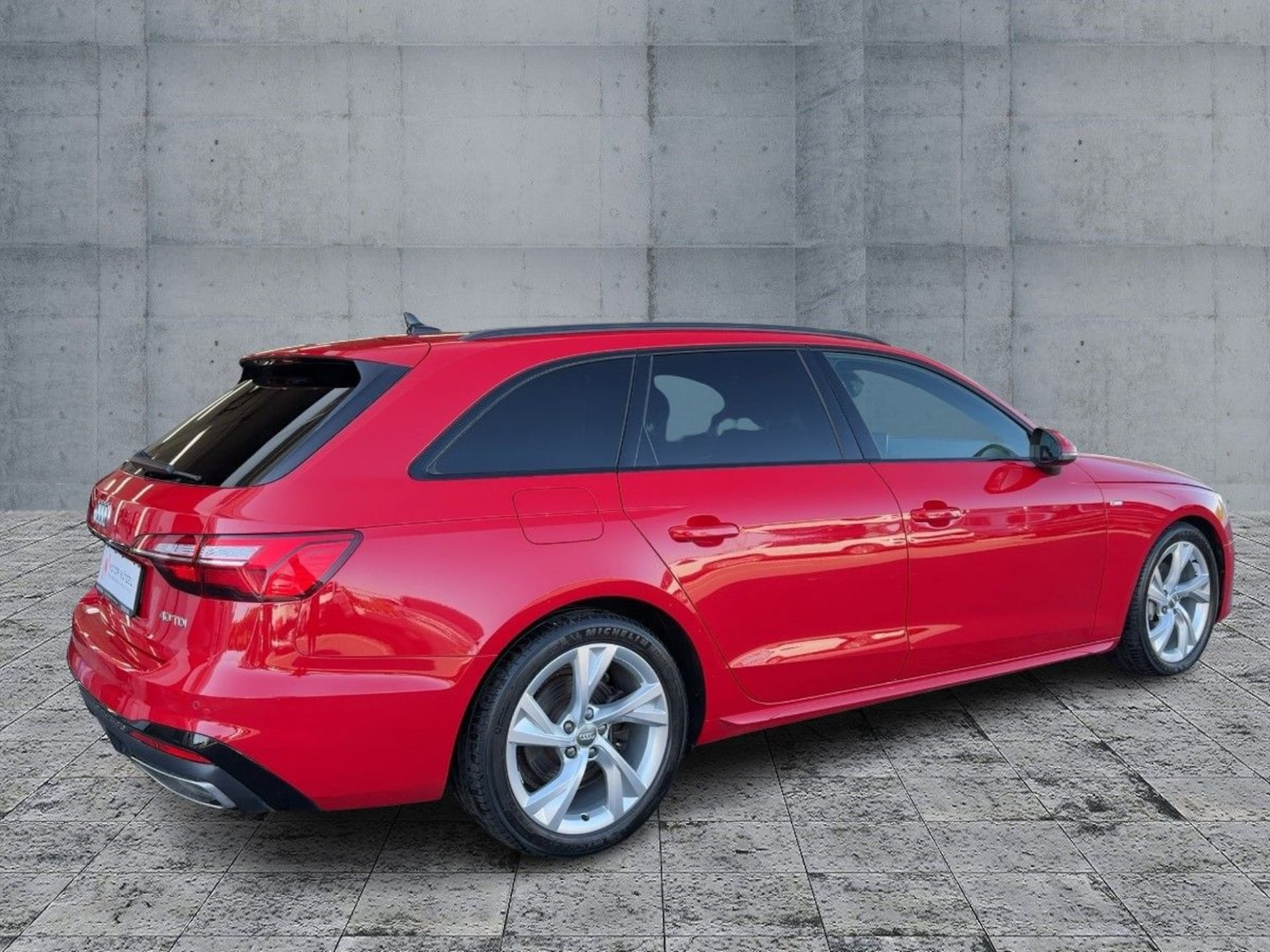 Audi A4 Avant S line